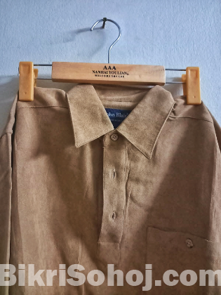 Wooden hanger